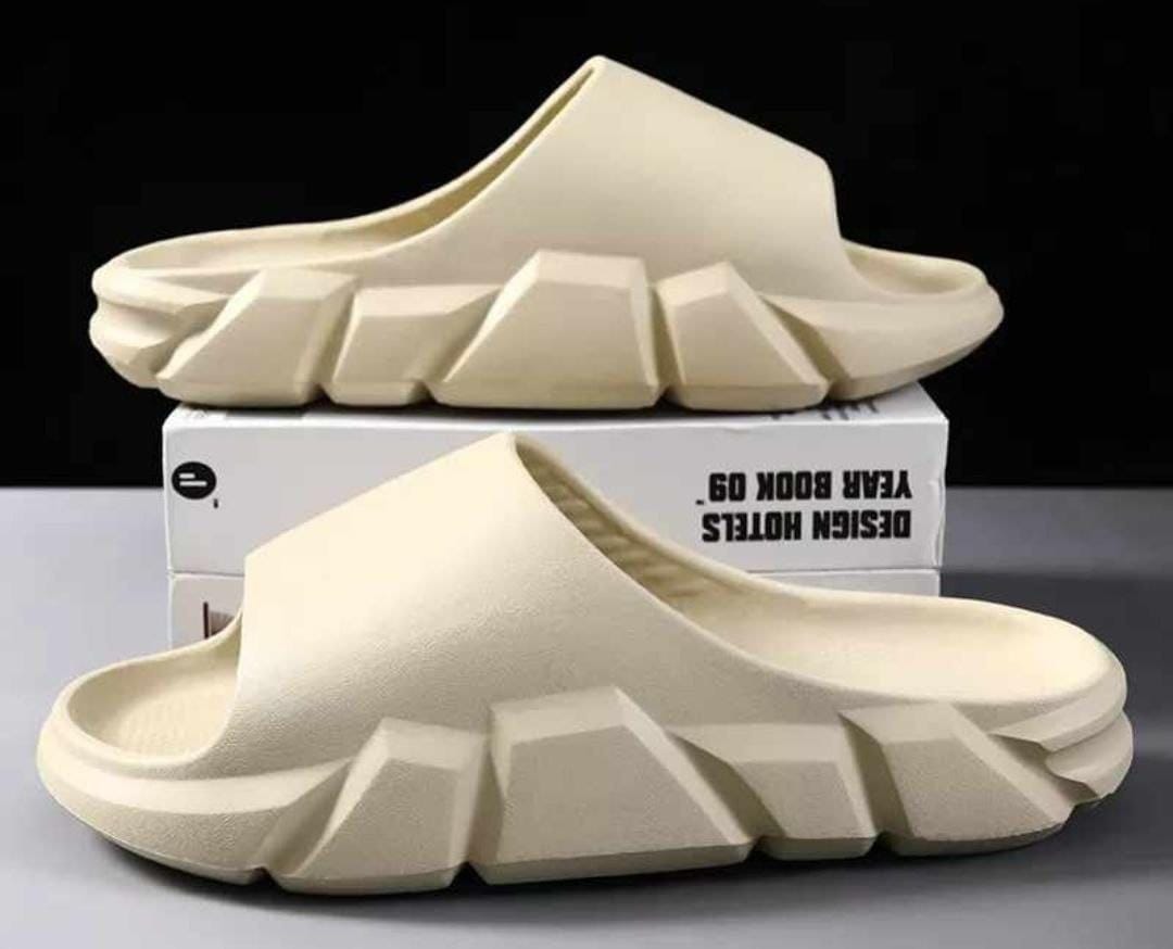 Vista 8 de Pantuflas Balenciaga Caballero - COLOR: BEIGE, TALLA: 41